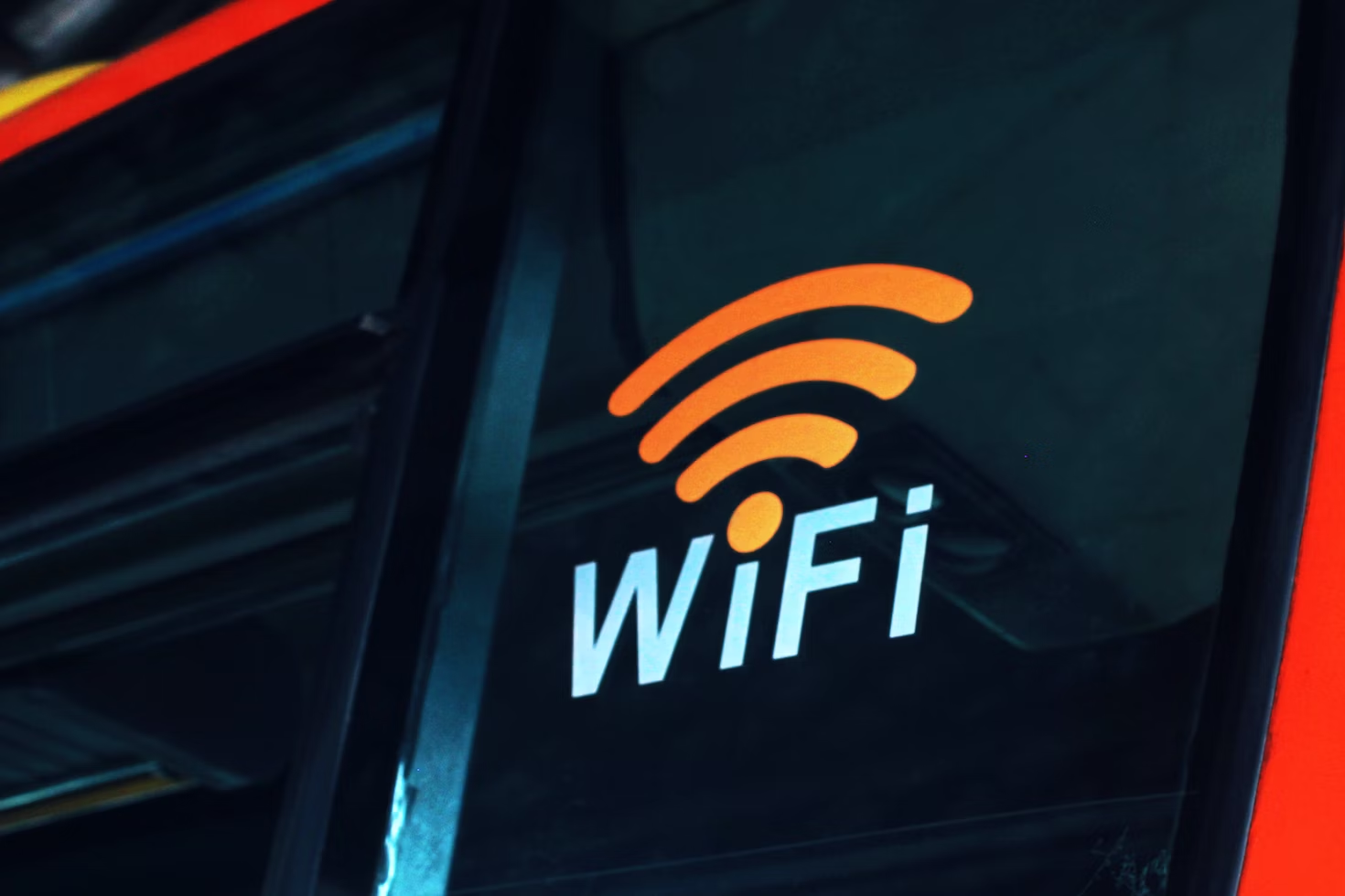 What’s the Difference Between 2.4 GHz and 5 GHz Wi-Fi? Sabertooth Tech Group